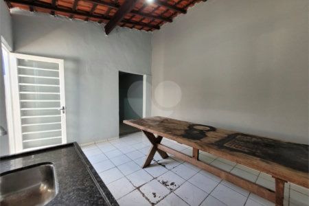 Casa à venda com 2 quartos em Vila Arruda, Itapetininga, SP