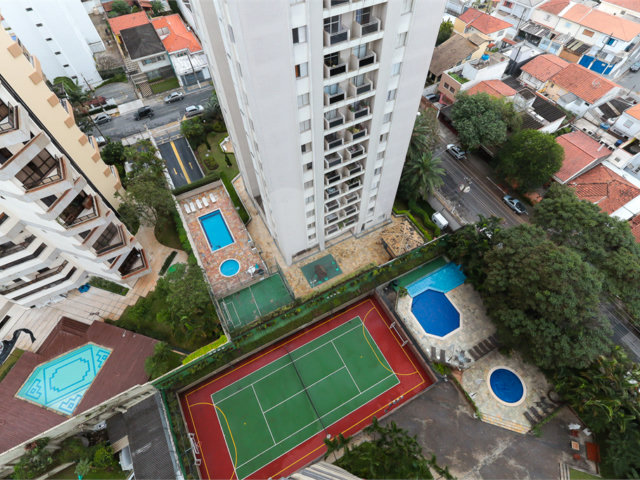 Apartamento à venda com 3 quartos, sendo 2 suítes,  em Campo Belo, São Paulo, SP