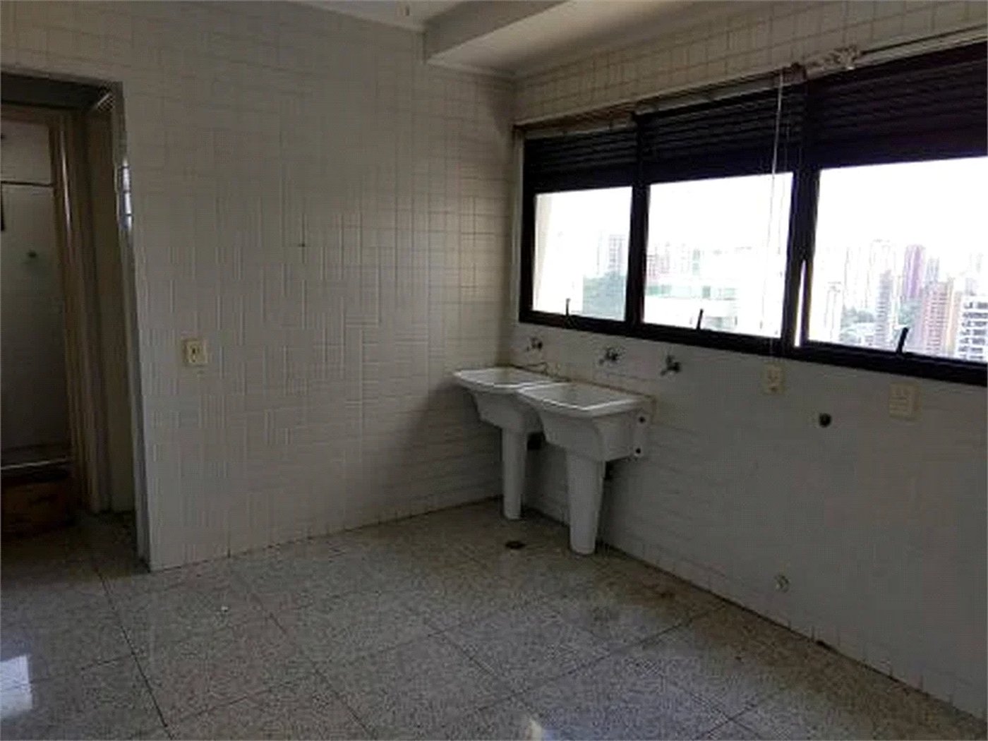 Apartamento à venda com 4 suítes em Vila Andrade, São Paulo, SP
