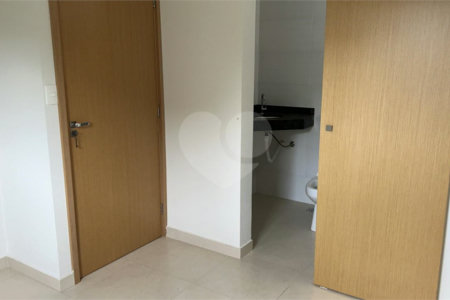 Apartamento a venda de 02 dormitórios