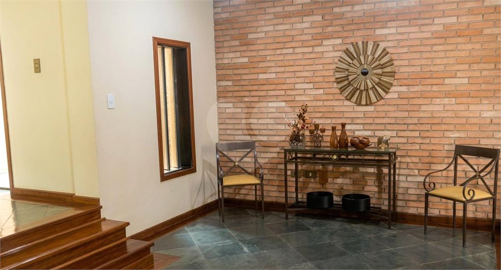 Casa à venda com 4 quartos, sendo 1 suíte, em Jardim Leocádia, Sorocaba, SP