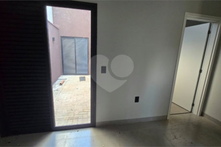 Casa à venda com 3 suítes no condomínio Village Damha III, Araraquara - SP