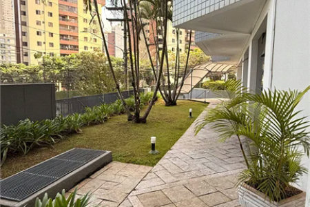 Apartamento à venda com 3 quartos, sendo 1 suíte, em Vila Andrade, São Paulo, SP