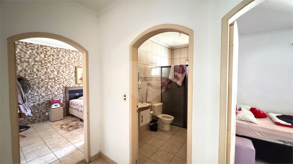 Chácara à venda com 3 quartos, sendo 1 suíte, em Vila São Pedro, Suzano, SP