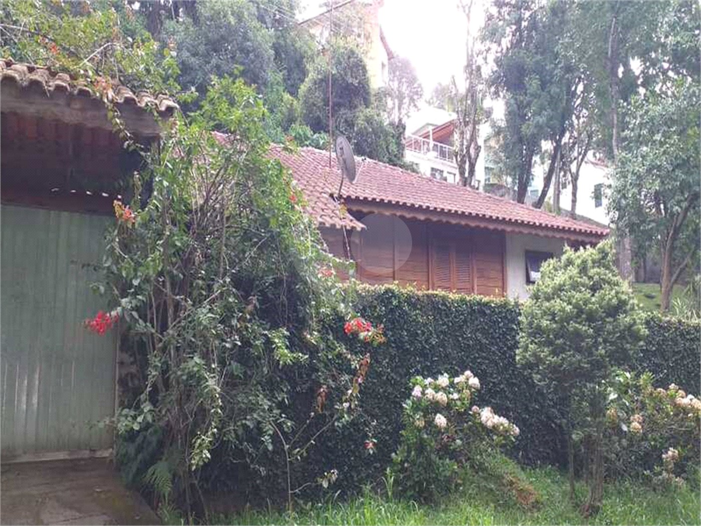 Casa à venda com 4 suítes no condomínio Alpes da Cantareira, Mairiporã - SP