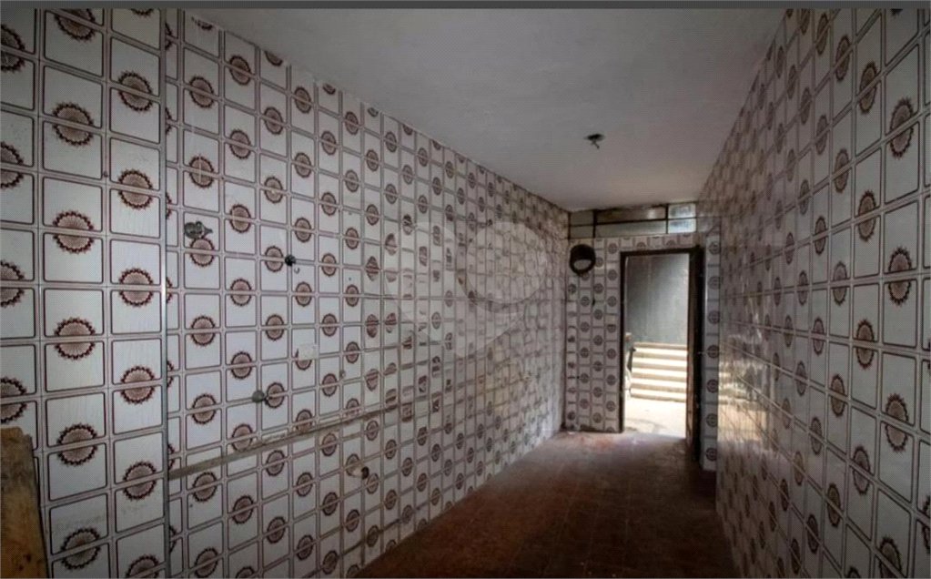 Sobrado à venda ou para alugar com 4 quartos, sendo 1 suíte, em Campo Belo, São Paulo, SP