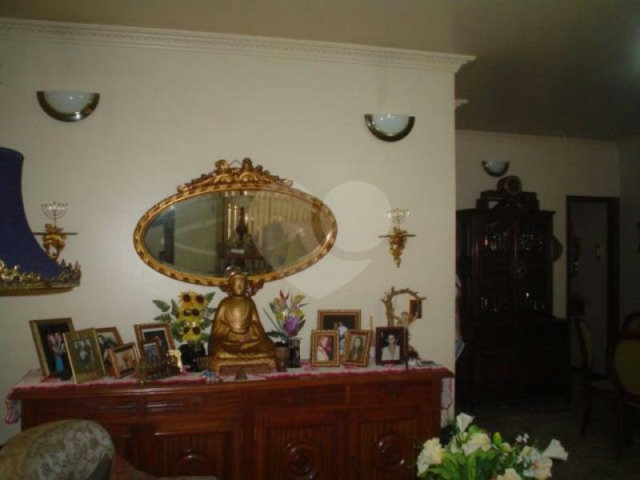 Sobrado à venda com 3 quartos, sendo 1 suíte,  em Parada Inglesa, São Paulo, SP