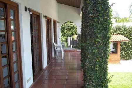 Casa à venda com 4 suítes em Jardim Guedala, São Paulo, SP