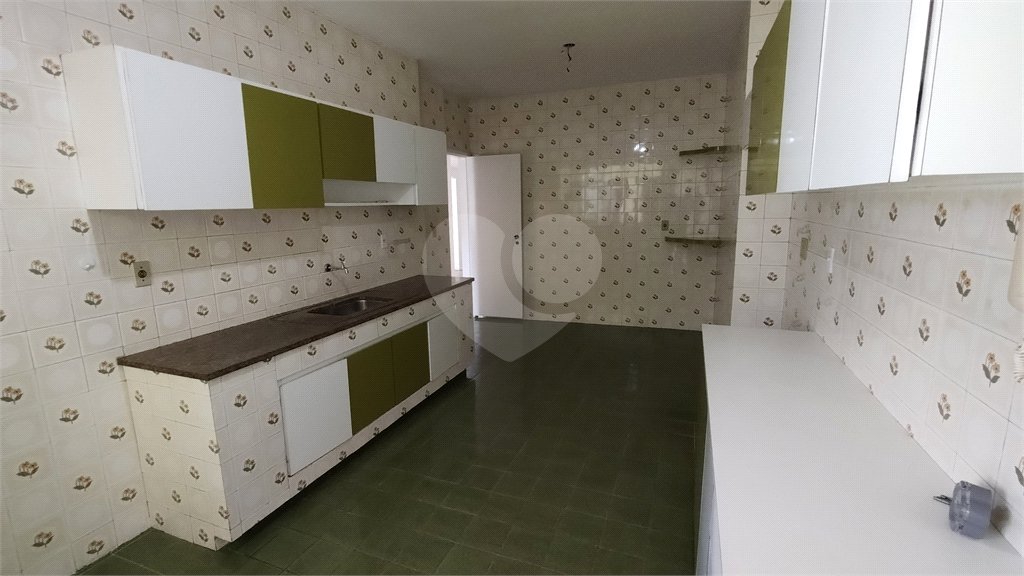 Apartamento à venda com 4 quartos, sendo 2 suítes,  em Tijuca, Rio de Janeiro, RJ