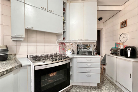 Apartamento à venda com 4 quartos, sendo 1 suíte,  em Vila Mariana, São Paulo, SP