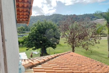 Sítio à venda com 4 quartos, sendo 3 suítes, em Caxito, Maricá, RJ