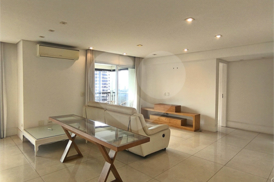 Apartamento à venda com 4 quartos, sendo 3 suítes, em Santana, São Paulo, SP
