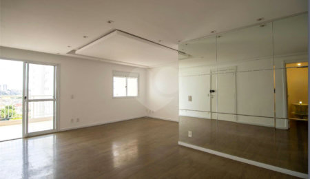 Apartamento à venda ou para alugar com 3 quartos, sendo 1 suíte,  em Jardim Vazani, São Paulo, SP