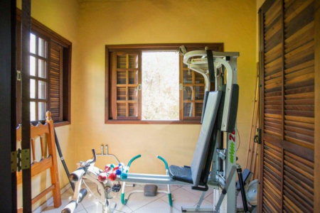 Casa à venda com 4 suítes em Cidade São Francisco, São Paulo, SP