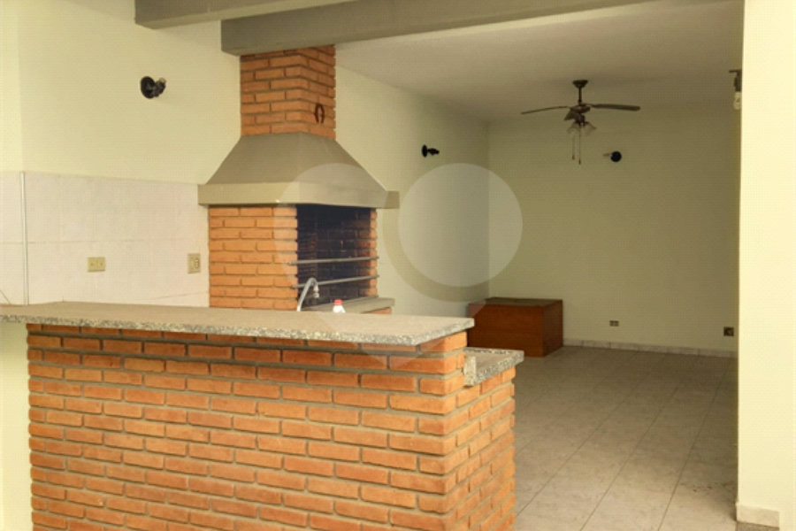 Sobrado à venda com 5 quartos, sendo 2 suítes,  em Tremembé, São Paulo, SP