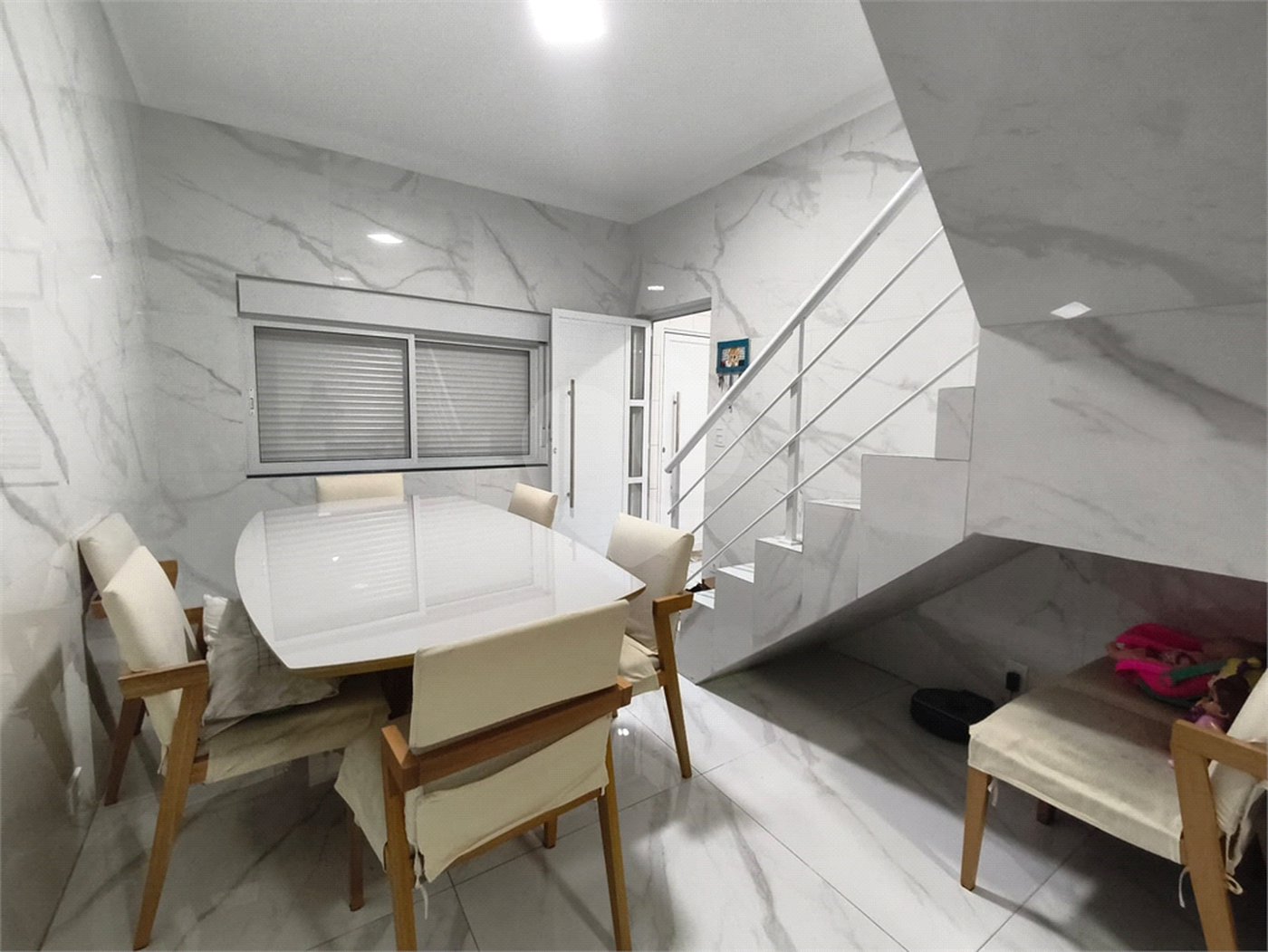 Casa à venda com 4 quartos, sendo 3 suítes, em Jardim Brasil (zona Norte), São Paulo, SP