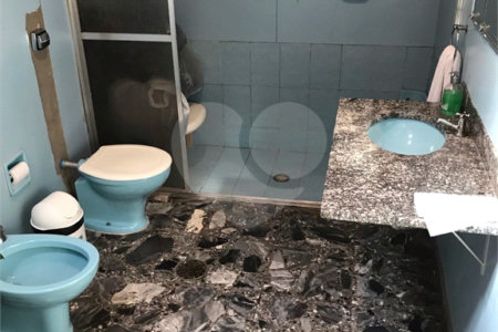 Sobrado à venda com 3 quartos, sendo 1 suíte, em Campo Belo, São Paulo, SP