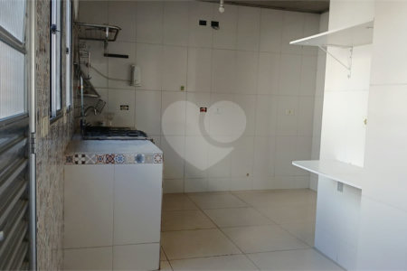 Sobrado à venda com 3 quartos em Alto da Boa Vista, São Paulo, SP