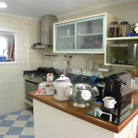 Casa à venda com 3 quartos, sendo 1 suíte, no condomínio Villas de São Francisco, São Paulo - SP
