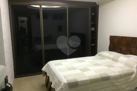 Casa à venda com 2 quartos, sendo 1 suíte,  em Ipiranga, São Paulo, SP
