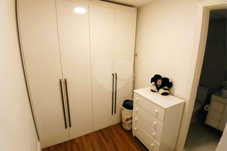 Sobrado à venda com 3 suítes em Vila Mariza Mazzei, São Paulo, SP