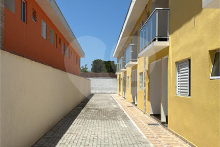 Apartamento à venda ou para alugar com 2 quartos, sendo 1 suíte, em Vista Linda, Bertioga, SP