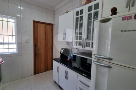 Casa à venda com 3 suítes em Jardim Trussardi, São Paulo, SP