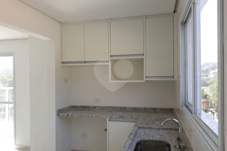 Apartamento à venda ou para alugar com 2 quartos, sendo 1 suíte,  em Vila Santa Isabel, São Roque, SP