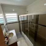 Casa à venda com 3 quartos, sendo 1 suíte,  em Jardim Casablanca, São Paulo, SP