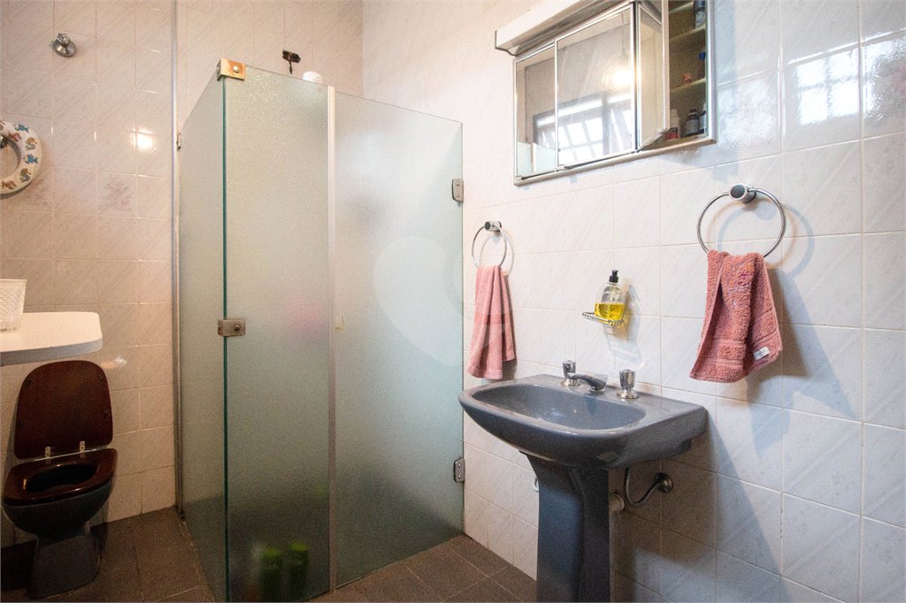 Sobrado à venda com 3 quartos, sendo 1 suíte, em Brooklin Velho, São Paulo, SP