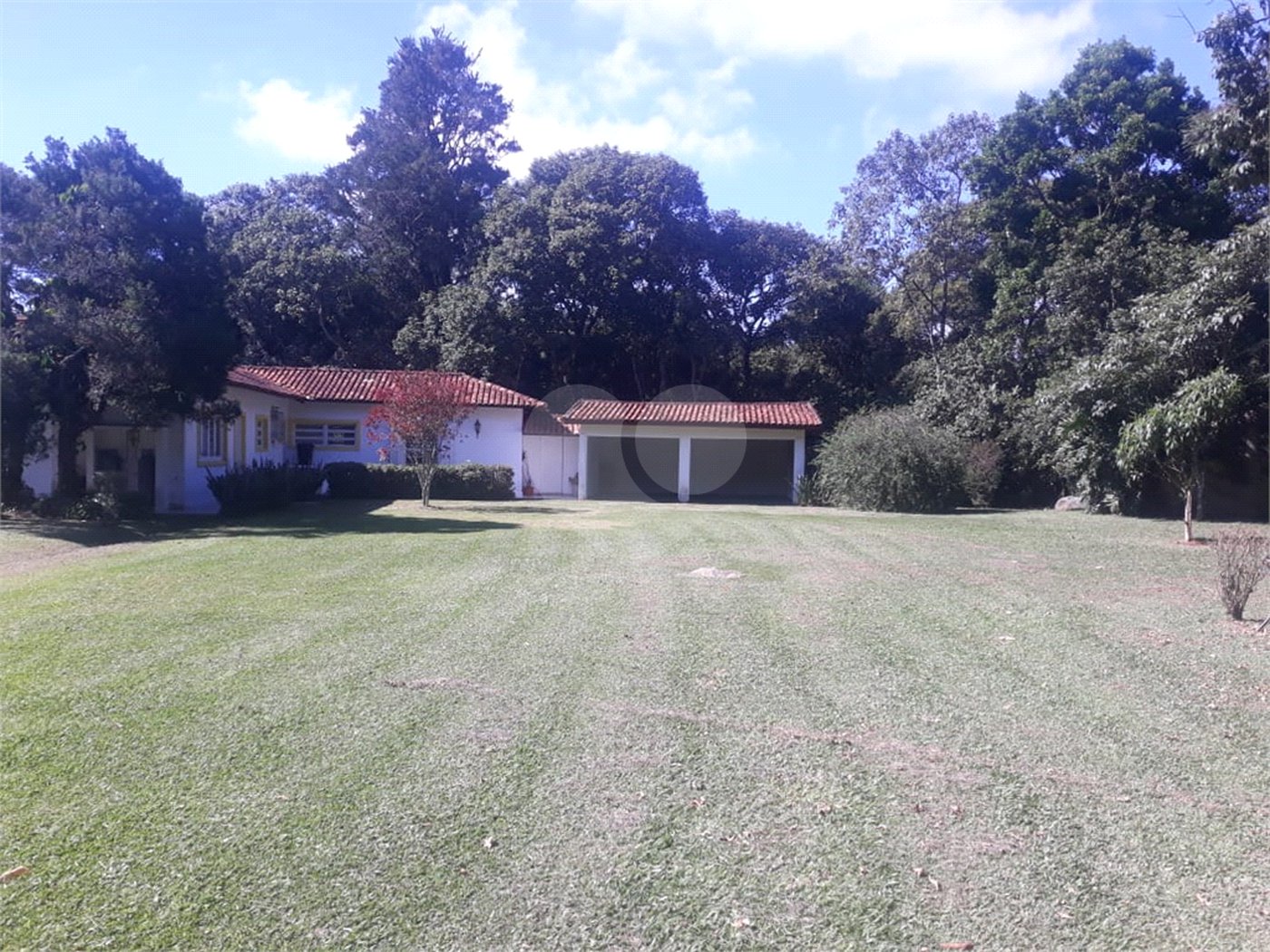 Chácara à venda com 3 quartos, sendo 2 suítes,  em Vila Darcy Penteado (mailasqui), São Roque, SP