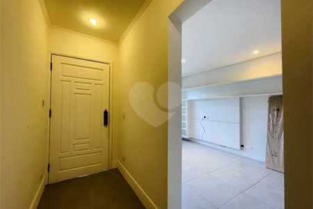 Casa à venda com 3 suítes em Independência, São Bernardo do Campo, SP