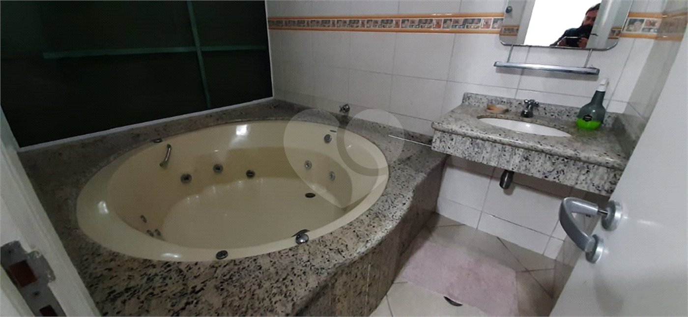 Sobrado à venda com 3 quartos, sendo 1 suíte, em Jaçanã, São Paulo, SP