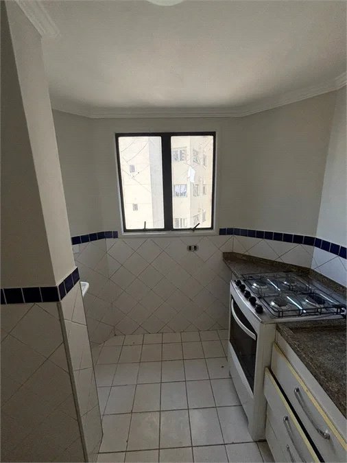 Apartamento à venda ou para alugar com 1 suíte em Vila Suzana, São Paulo, SP