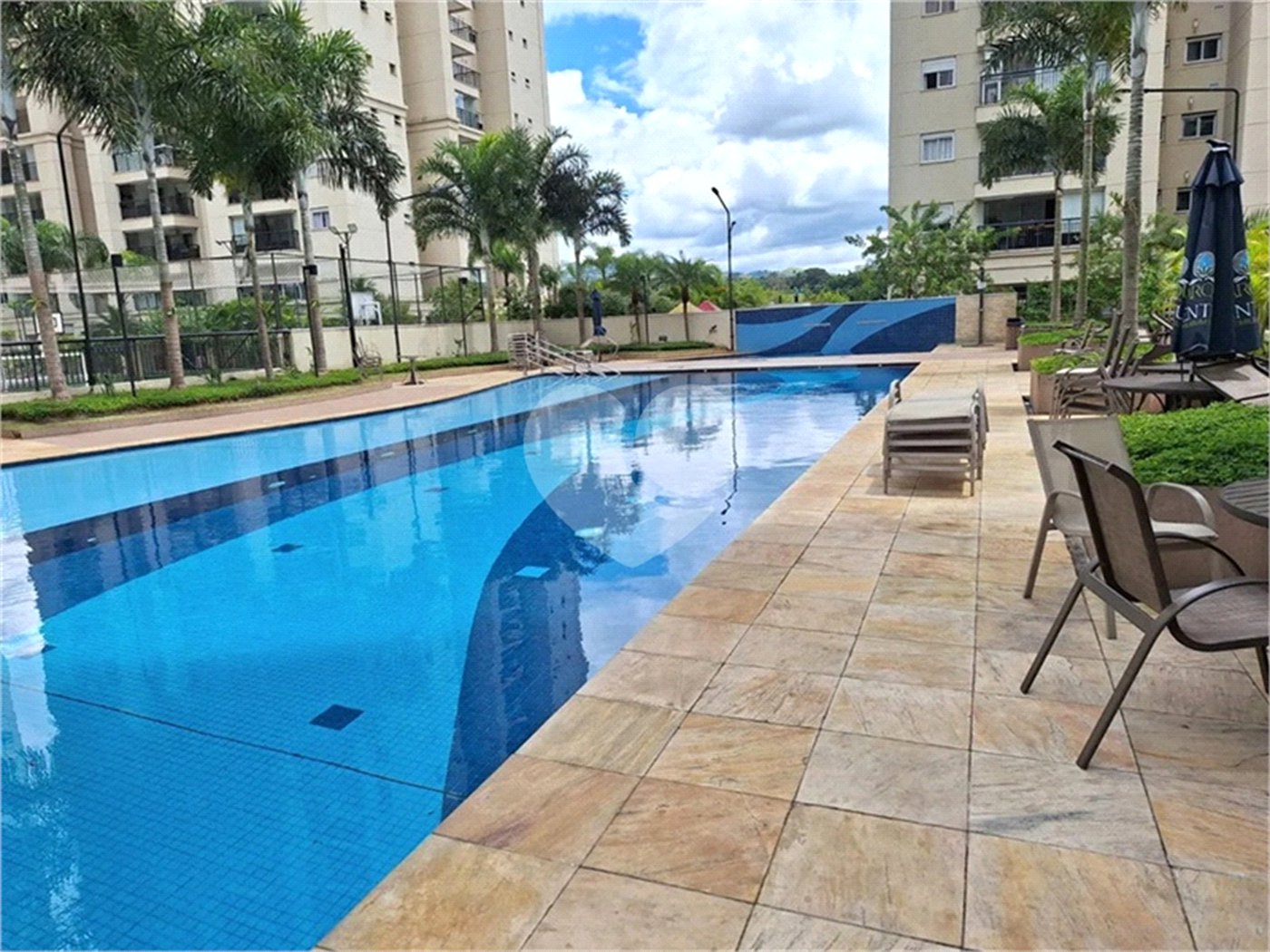 Apartamento à venda com 2 quartos, sendo 1 suíte, em Jardim Flor da Montanha, Guarulhos, SP