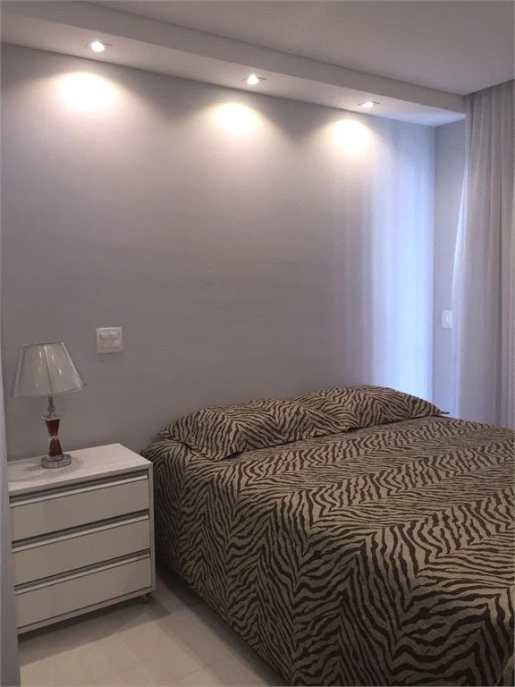 Apartamento à venda com 1 suíte em Vila Gertrudes, São Paulo, SP