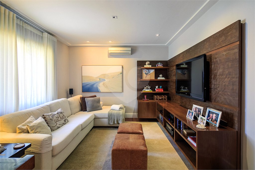 Casa à venda com 4 suítes no condomínio L`exclusive, São Paulo - SP
