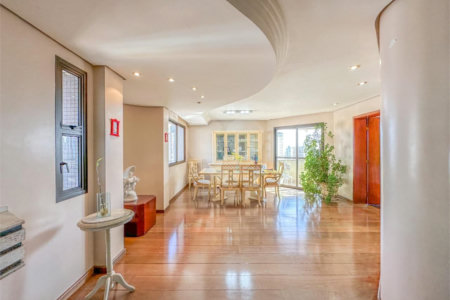 Apartamento à venda com 3 suítes em Vila Santo Estevão, São Paulo, SP