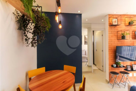 Apartamento à venda com 2 quartos em Mooca, São Paulo, SP