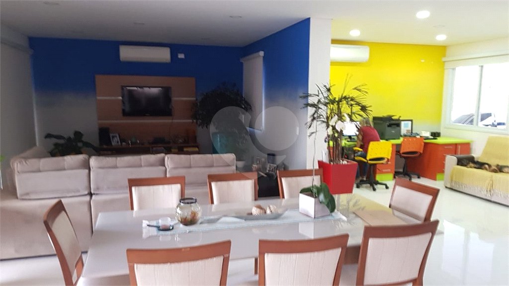 Casa à venda com 5 suítes no condomínio Vale do Sol, Bom Jesus dos Perdões - SP