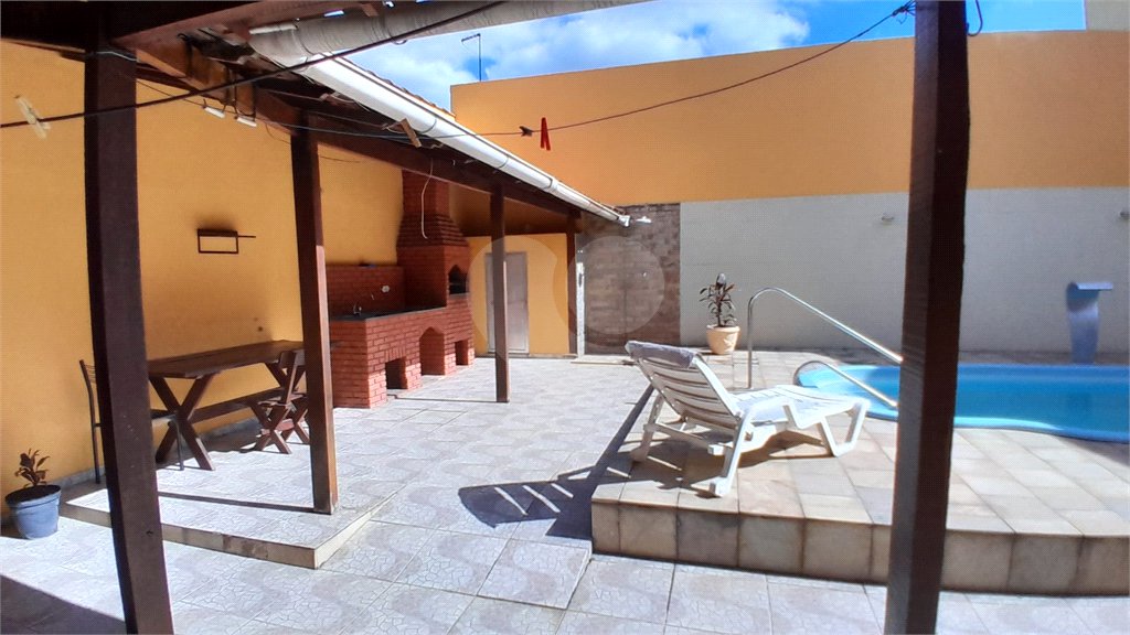 Casa à venda com 3 quartos, sendo 1 suíte, em Campo Grande, Rio de Janeiro, RJ