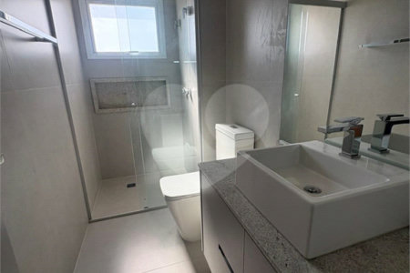 Apartamento à venda com 3 suítes em Urbanova, São José dos Campos, SP