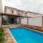 Sobrado à venda com 3 quartos, sendo 1 suíte,  em Vila Mascote, São Paulo, SP