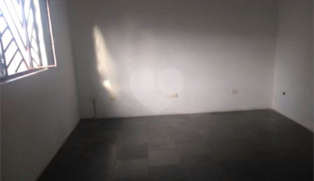 Sobrado à venda com 3 quartos, sendo 1 suíte,  em Jardim Santa Luiza, Sorocaba, SP