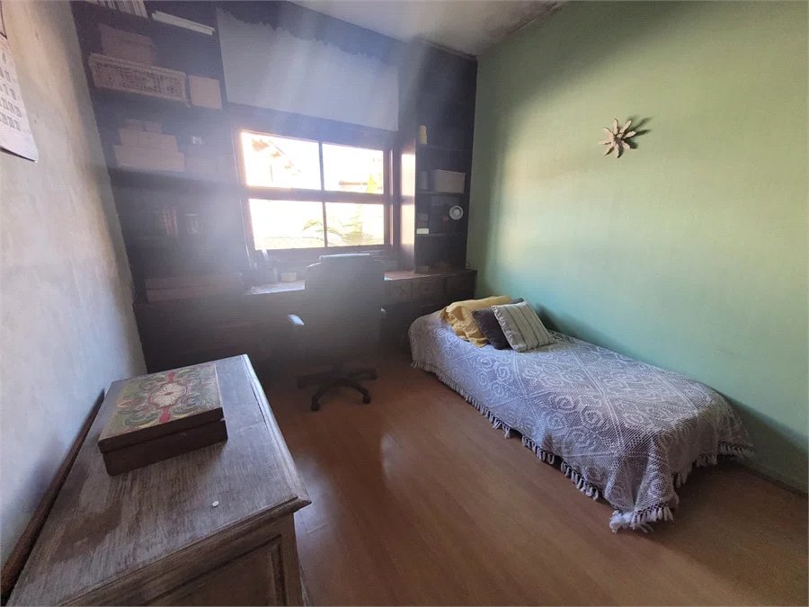 Sobrado à venda com 3 quartos, sendo 1 suíte, em Vila Hamburguesa, São Paulo, SP