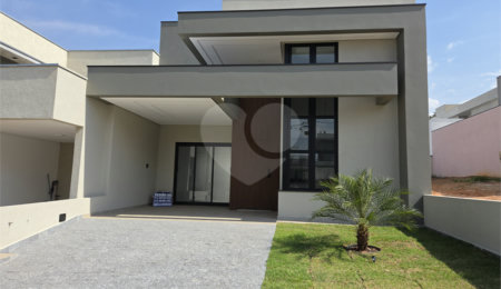Casa à venda com 3 suítes no condomínio Helena Maria, Sorocaba - SP
