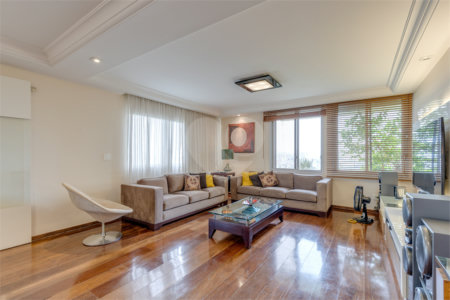 Apartamento à venda com 4 suítes em Jardim Marajoara, São Paulo, SP