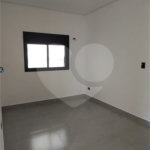 Casa à venda ou para alugar com 5 quartos, sendo 3 suítes, no condomínio Figueira Garden, Atibaia - SP