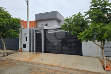 Casa à venda com 3 quartos, sendo 1 suíte, em Residencial Villaggio Di Capri, Itapetininga, SP