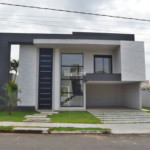 Casa à venda com 4 suítes no condomínio Shambala 2, Atibaia - SP